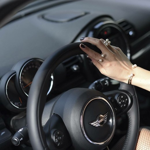 Immagine_DriveNow_festadelladonna